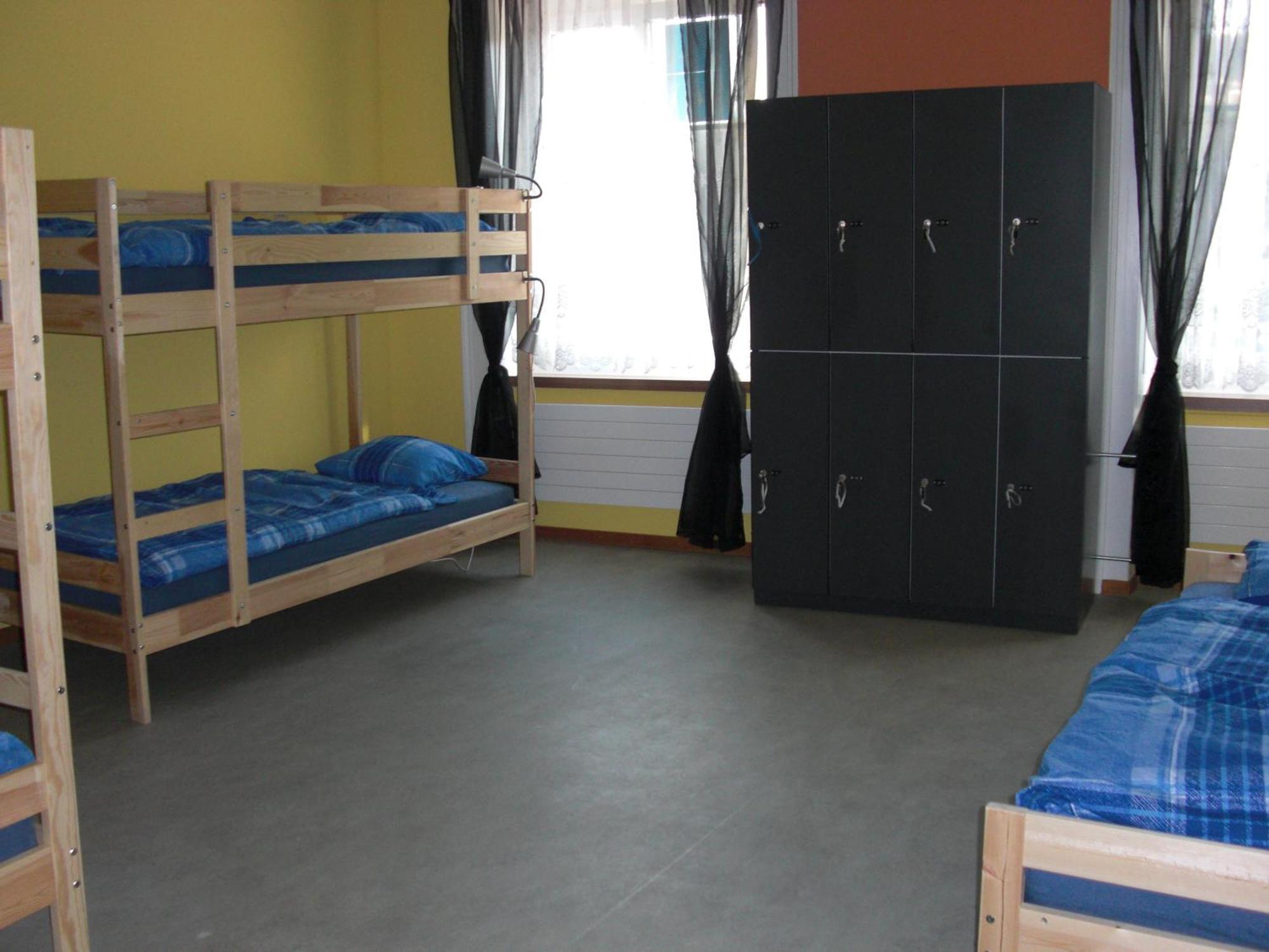 Back-Packer Federnhut Hostel Schaffhausen Luaran gambar