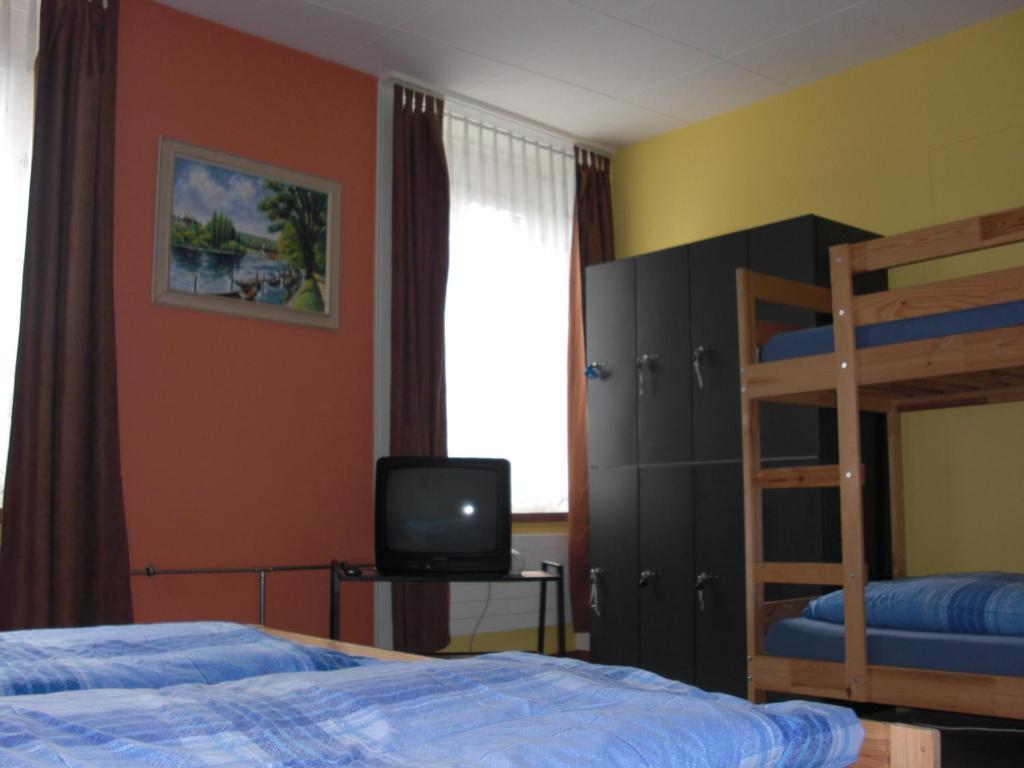 Back-Packer Federnhut Hostel Schaffhausen Luaran gambar
